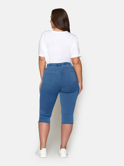 Sofia Capri Jeans - Medium Blue Denim